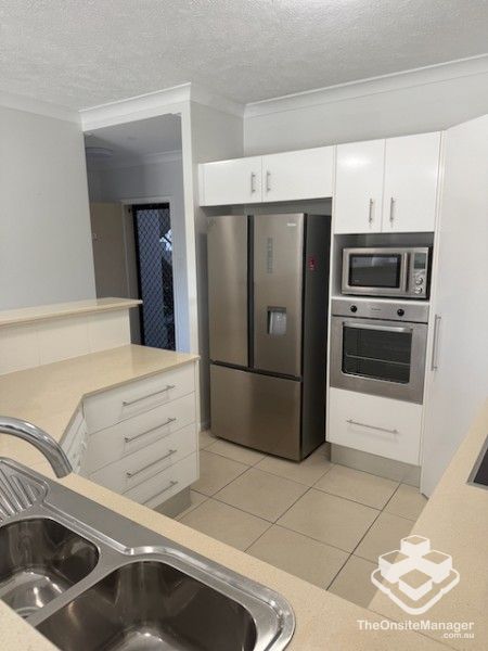 rental property Cairns
