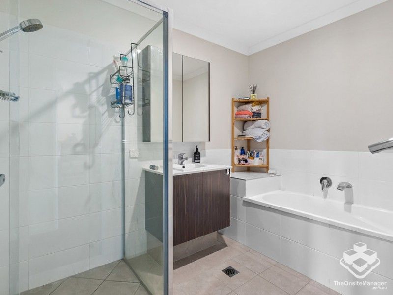 rental property Invalid address