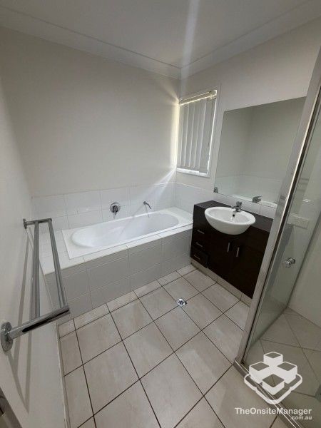 rental property Mackay