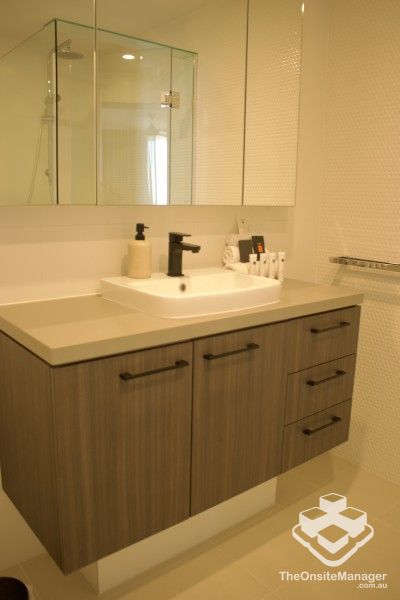 rental property Sunshine Coast