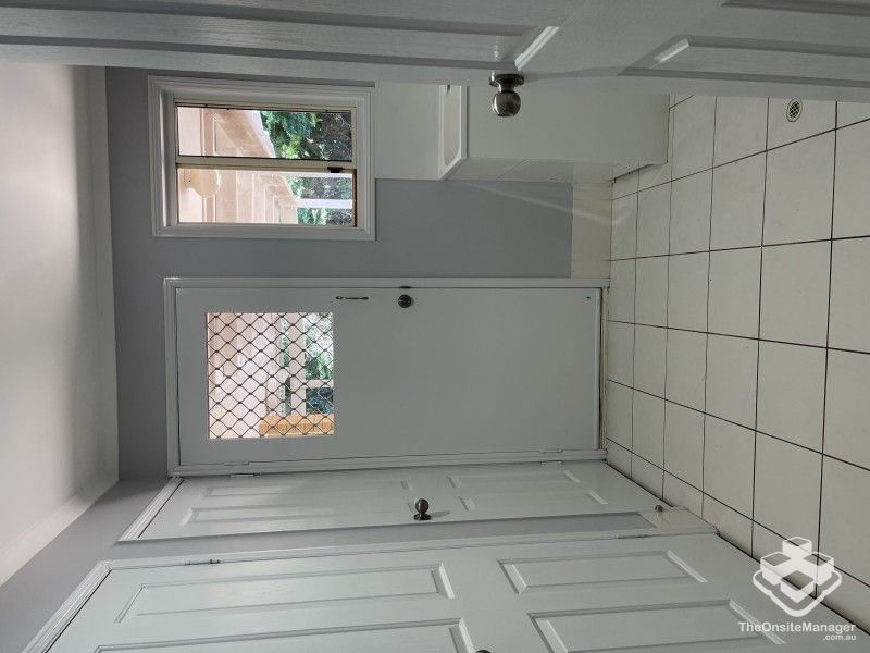 rental property Sunshine Coast