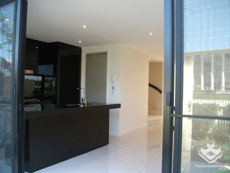 rental property Gold Coast