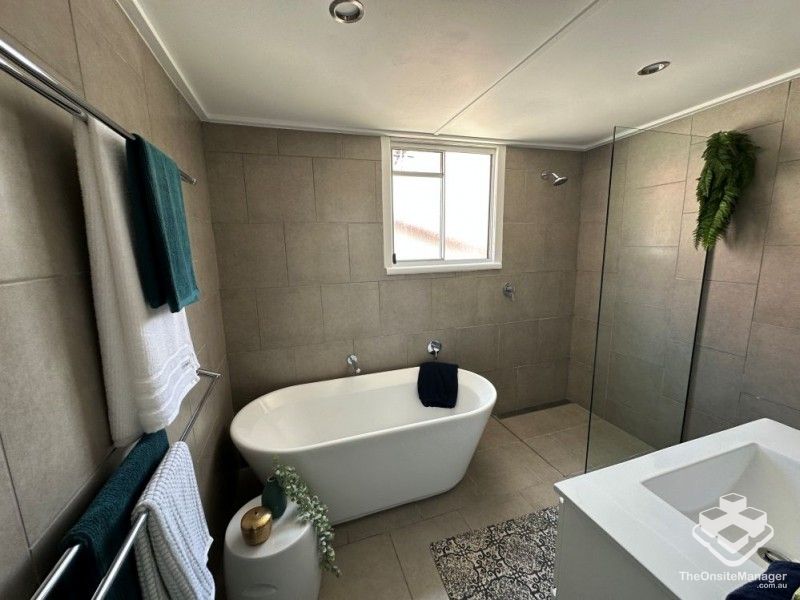 rental property Townsville