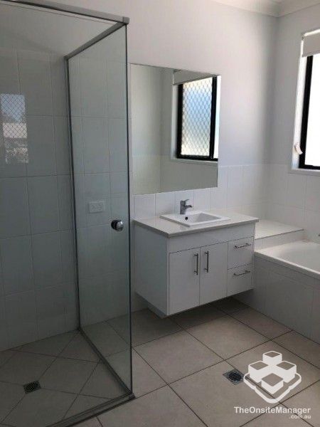 rental property Wide Bay