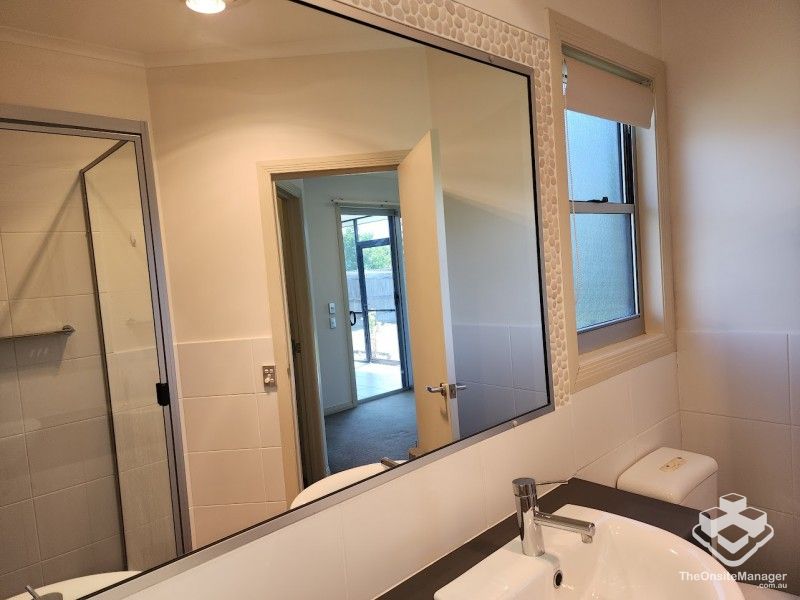 rental property Wide Bay