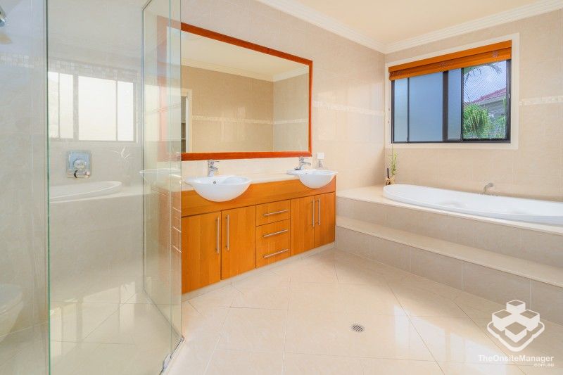 rental property Gold Coast