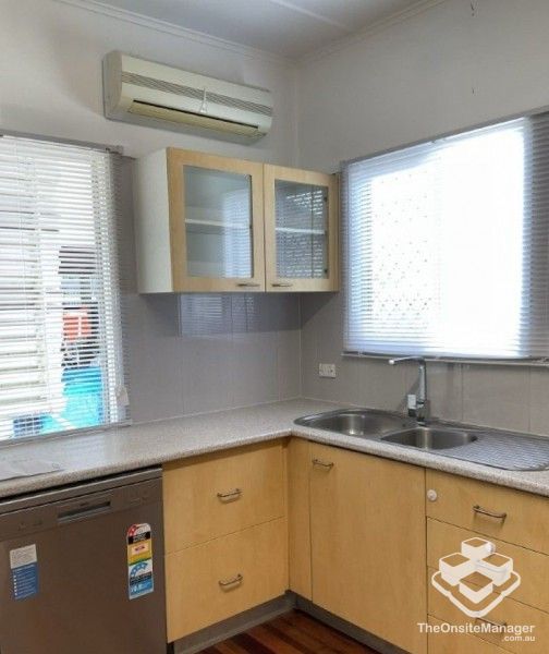 rental property Wide Bay