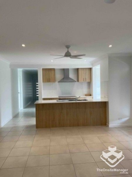 rental property Wide Bay