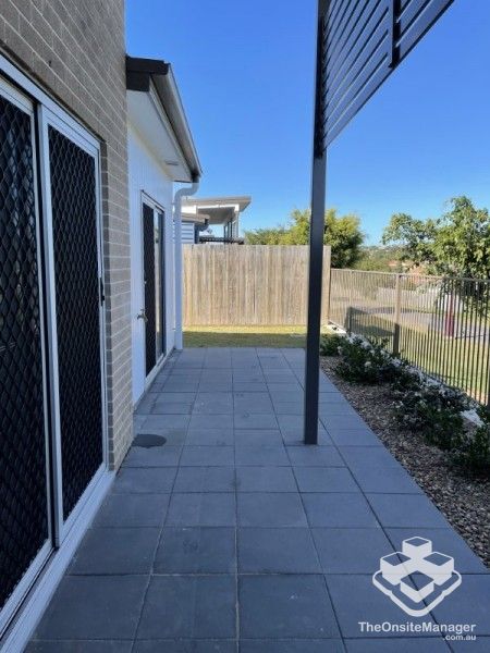 rental property Wide Bay