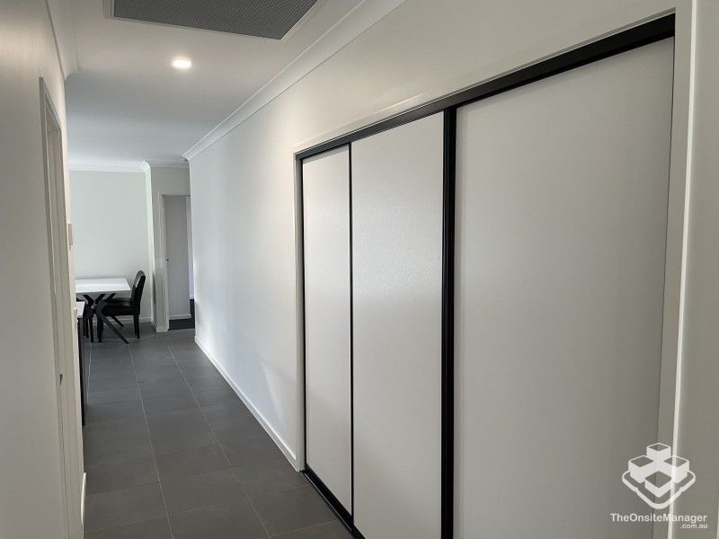 rental property Sunshine Coast