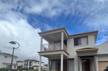 View Listing Listing Photograph