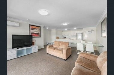 Listing Photograph