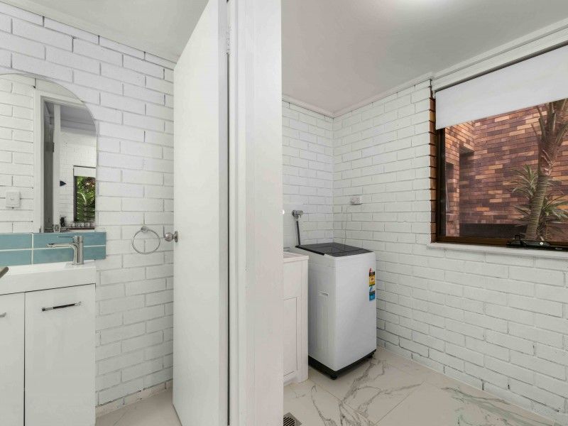 rental property Sunshine Coast