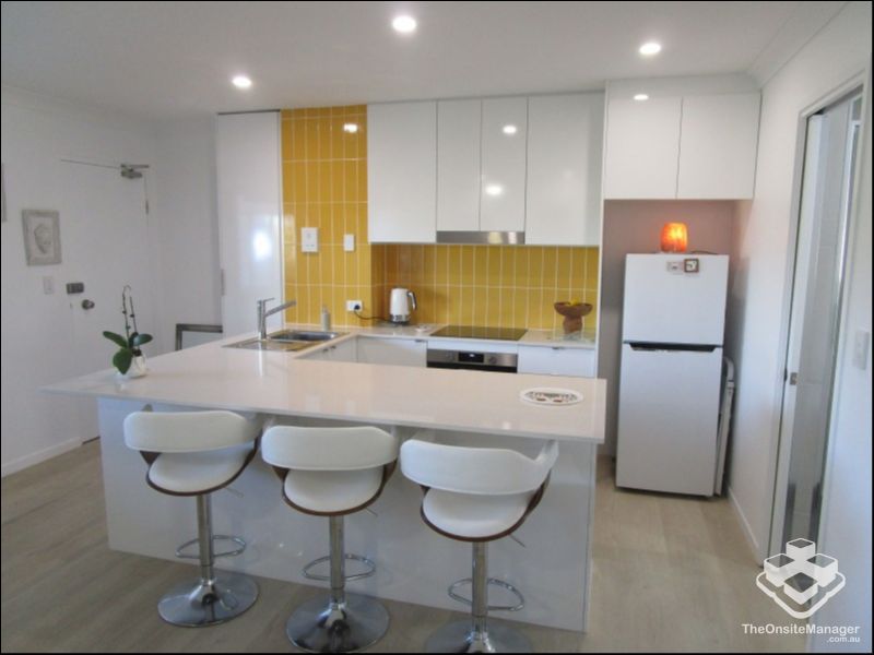 Unit Real Estate in Gold Coast, QLD Fully renovated, Beautiful