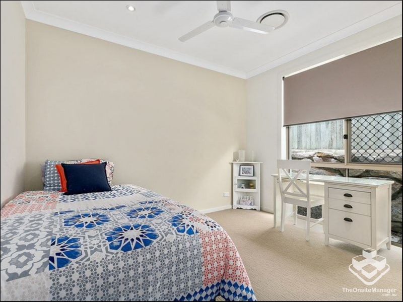 rental property Sunshine Coast