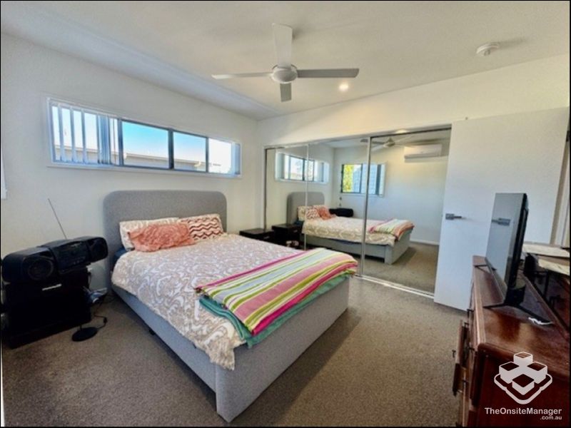 rental property Sunshine Coast