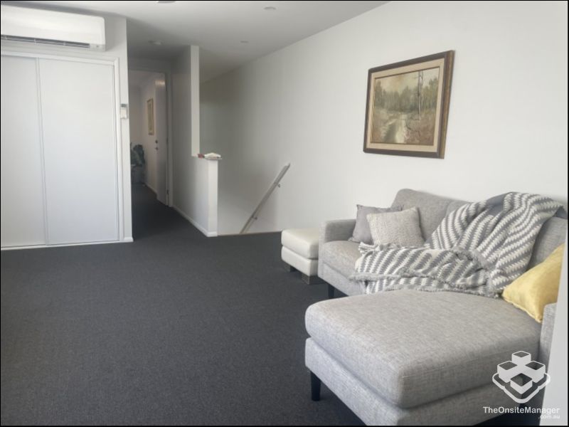 rental property Sunshine Coast