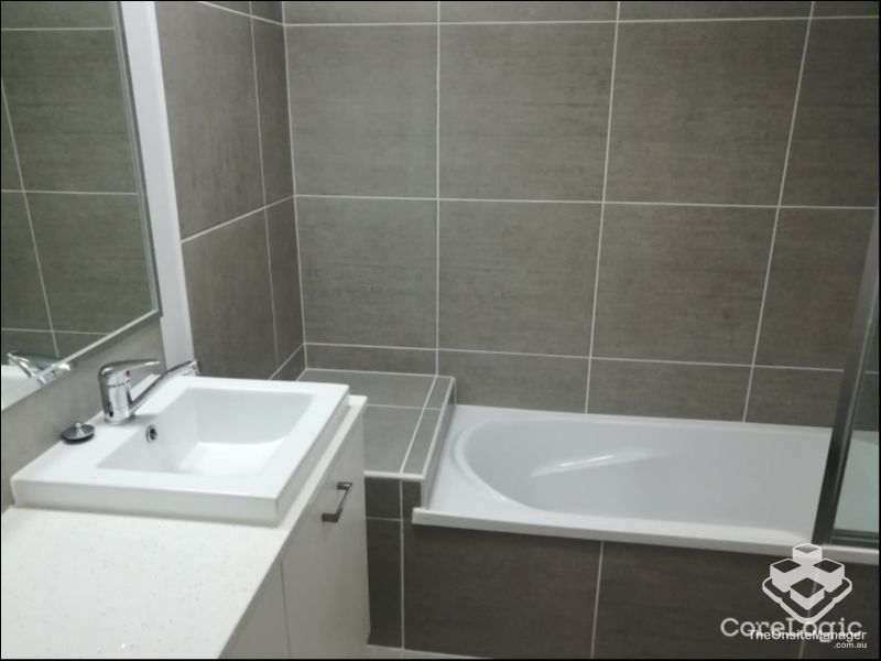 rental property Invalid address