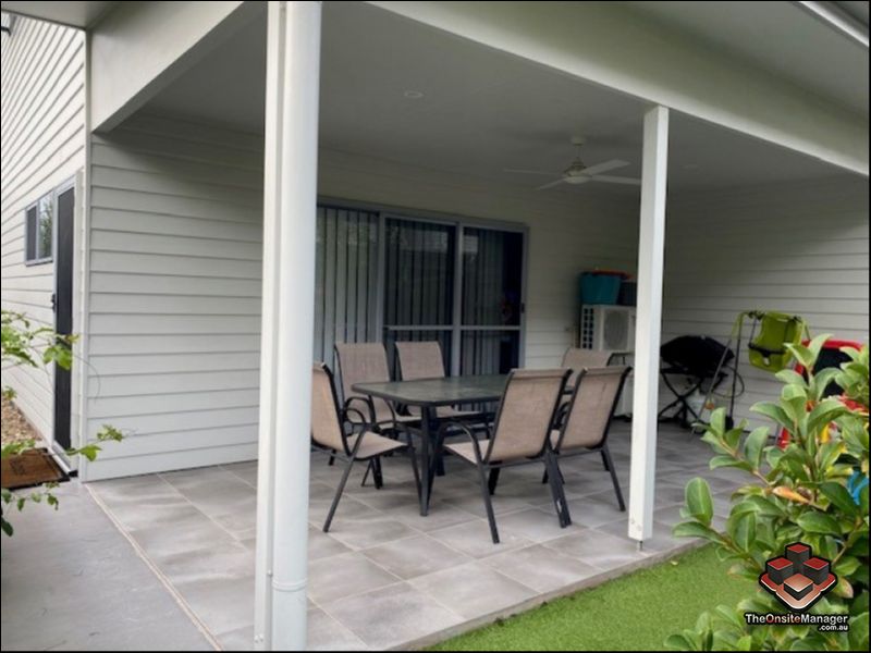rental property Sunshine Coast